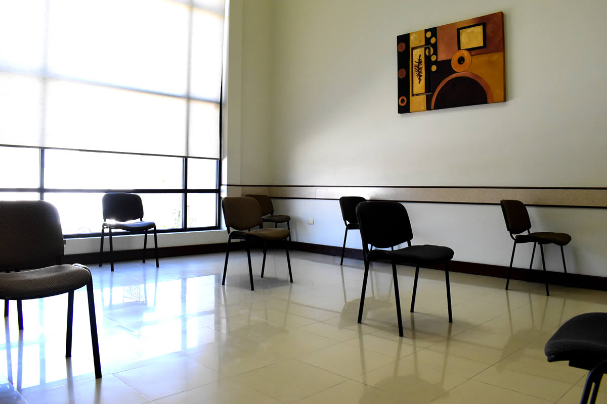 sala-espera-centro-oftalmologico-noreste-reynosa