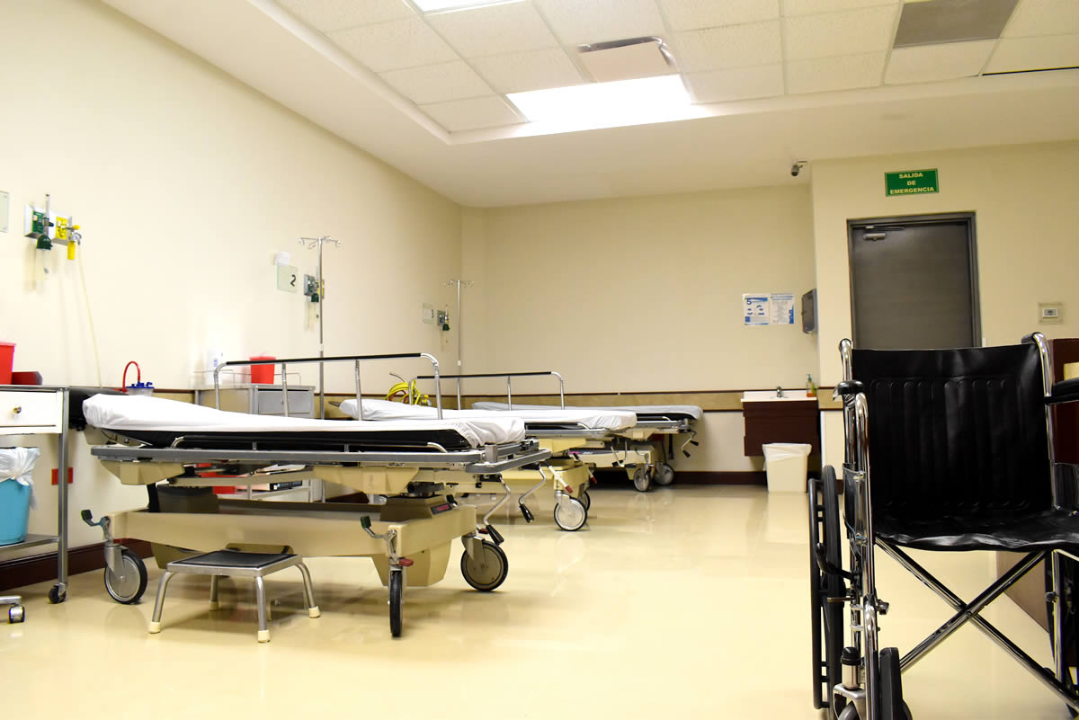 sala-recuperacion-centro-oftalmologico-noreste-reynosa